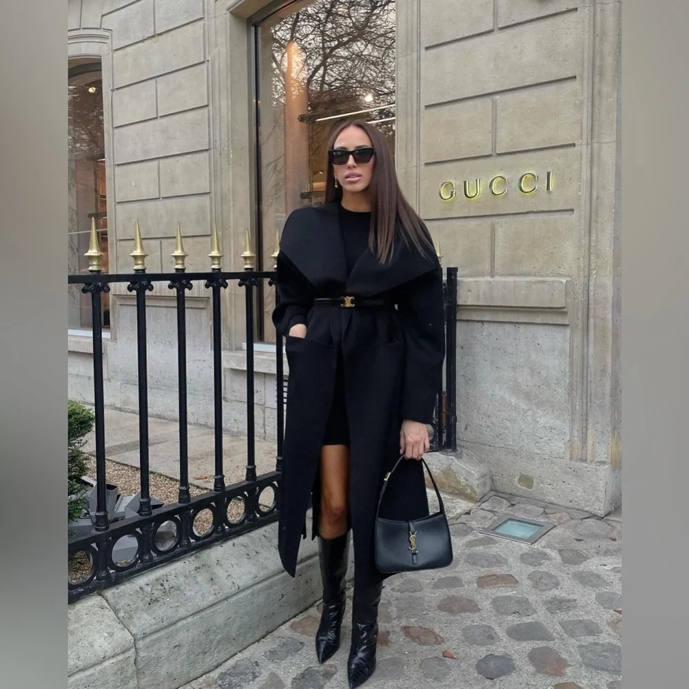 SKIMS Boyfriend Fleece Trench Coat - Picture 2 of 9